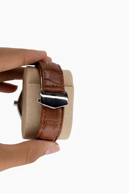 Carrera Style Classic Leather Strap Watch