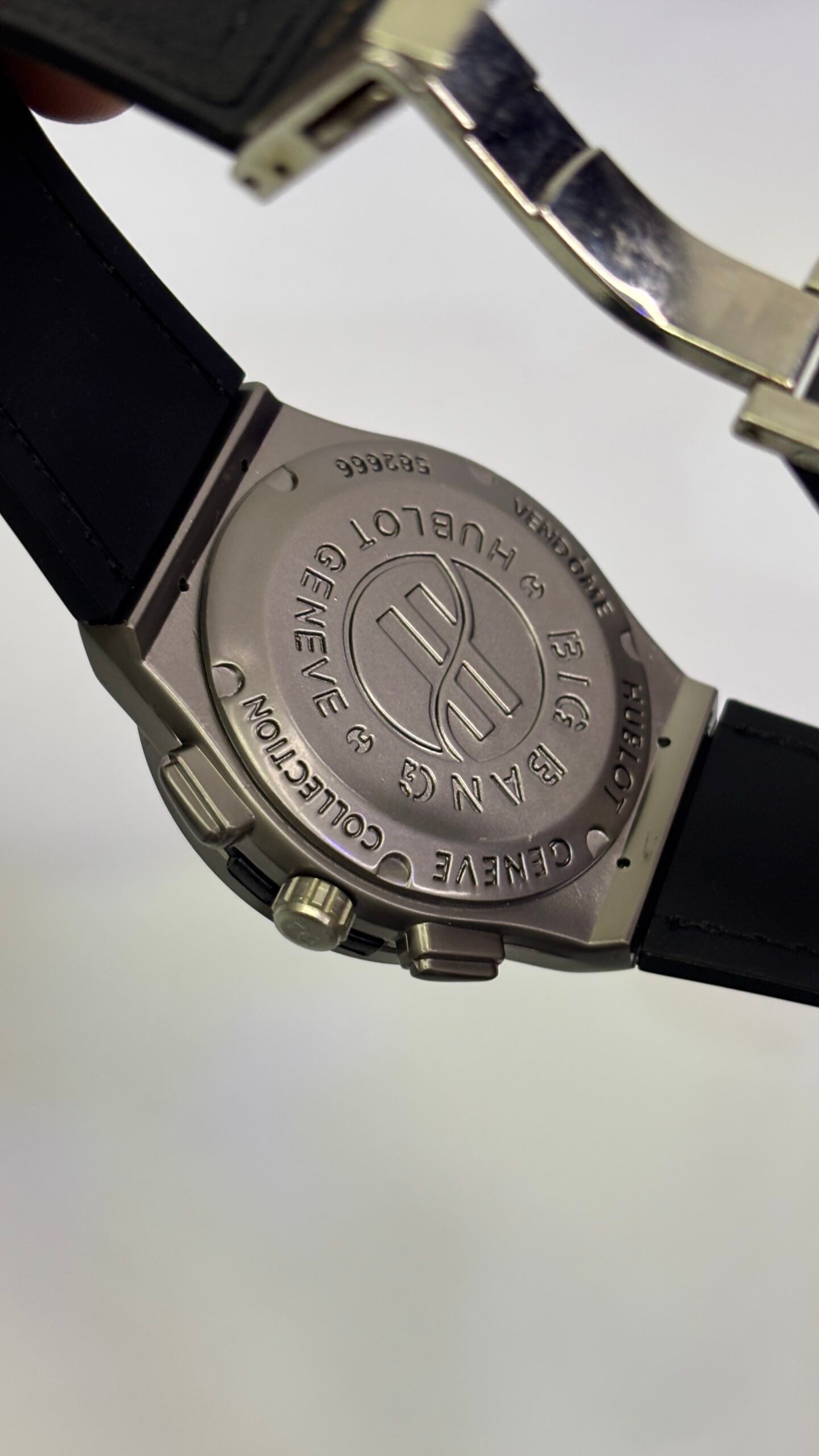 Hublot Genève Style Chronograph Watch - Image 3