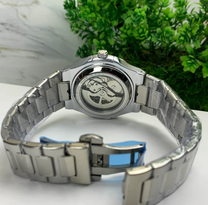 Patek Philippe Nautilus Skeleton watch Automatic - Image 5